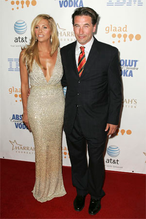 Illustration for article titled GLAAD Media Awards Attendees: Glad To Be There, Looking Good